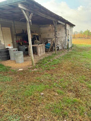 2558 S Dick Creek Road, Lafayette, GA 30728