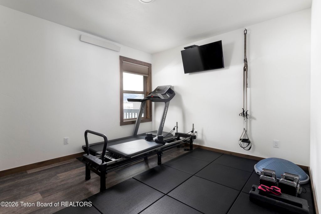 5352 COUNTY ROAD 114, Etna, WY 83118 photo 14