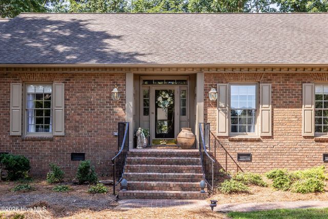 5050 Country Club Drive N, Wilson, NC 27896