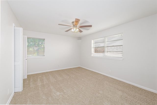 6717 Corona Drive, North Richland Hills, TX 76180