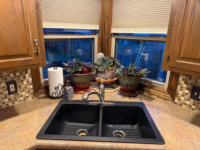 4338 S Delaware Avenue, Springfield, MO 65804