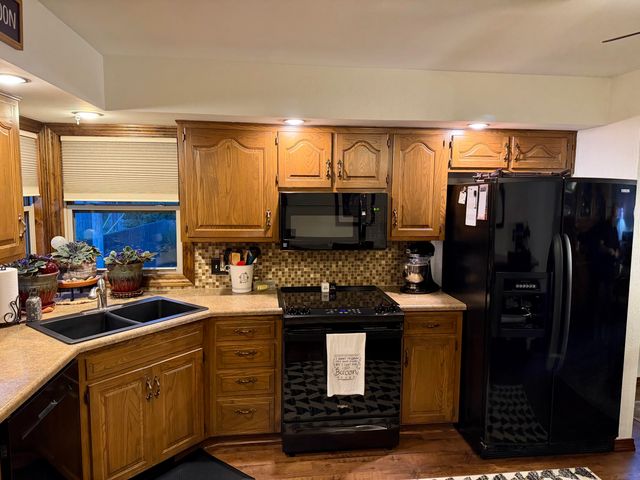 4338 S Delaware Avenue, Springfield, MO 65804