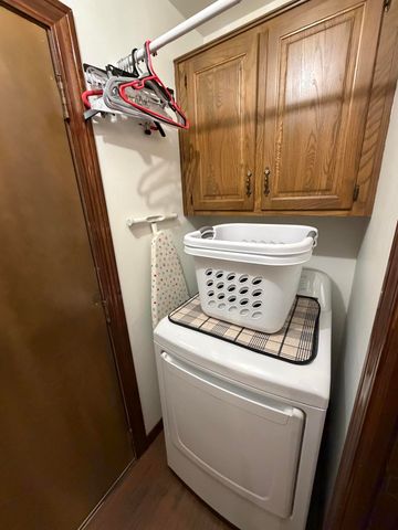 4338 S Delaware Avenue, Springfield, MO 65804