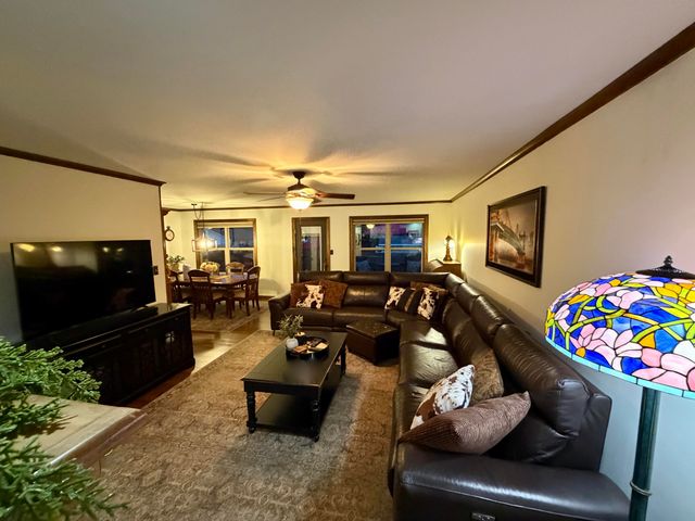 4338 S Delaware Avenue, Springfield, MO 65804
