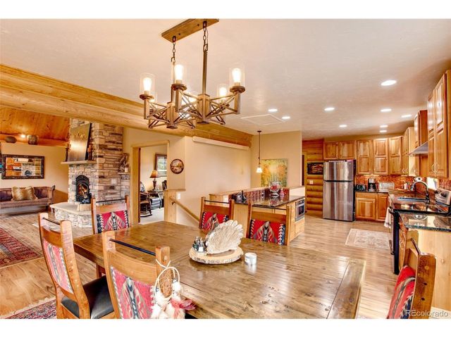 427 Wilderness Ridge Way, Bellvue, CO 80512