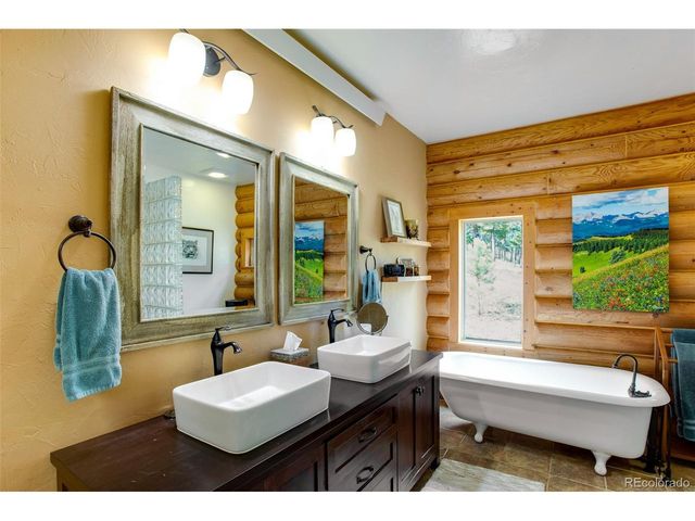 427 Wilderness Ridge Way, Bellvue, CO 80512