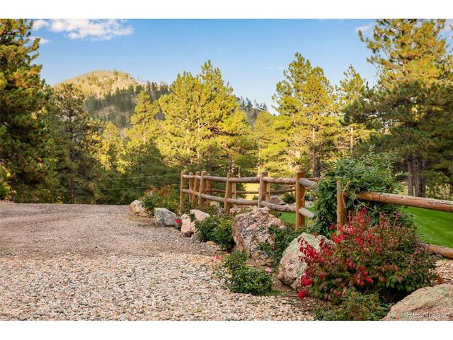 427 Wilderness Ridge Way, Bellvue, CO 80512