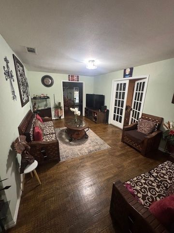 8730 Blossom Lane, Dallas, TX 75227