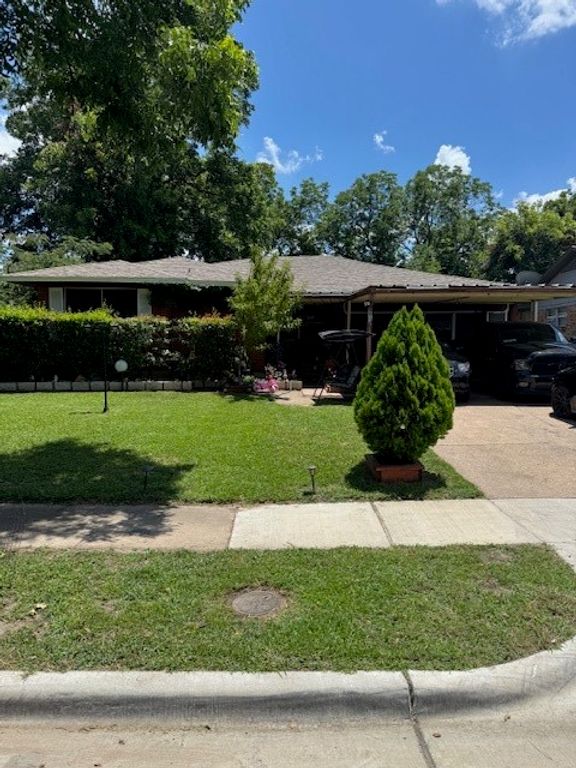 8730 Blossom Lane, Dallas, TX 75227