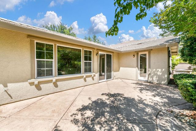 1677 Osborne Ct, Folsom, CA 95630