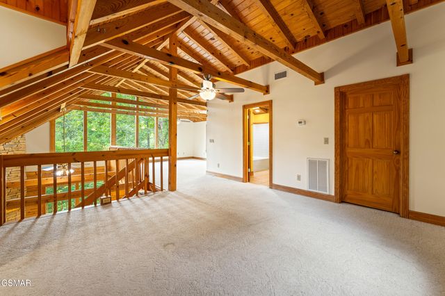3839 Saddle Brook Way, Sevierville, TN 37862