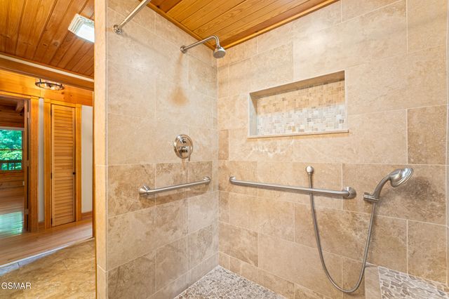 3839 Saddle Brook Way, Sevierville, TN 37862