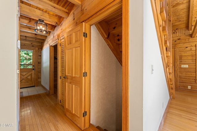 3839 Saddle Brook Way, Sevierville, TN 37862