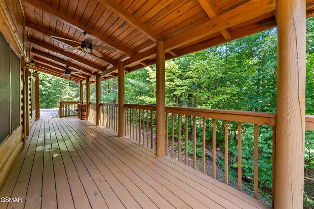 3839 Saddle Brook Way, Sevierville, TN 37862