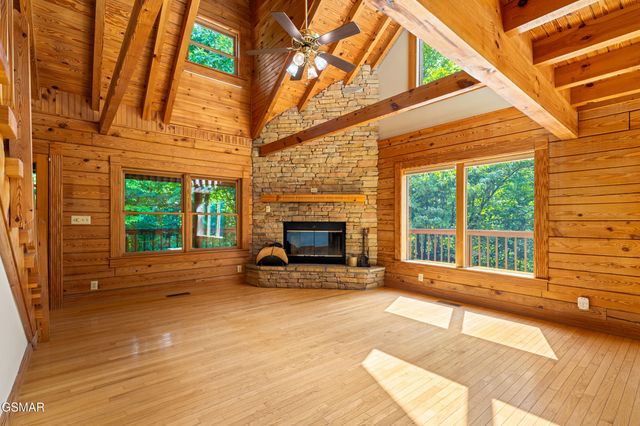 3839 Saddle Brook Way, Sevierville, TN 37862