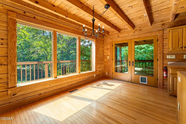 3839 Saddle Brook Way, Sevierville, TN 37862
