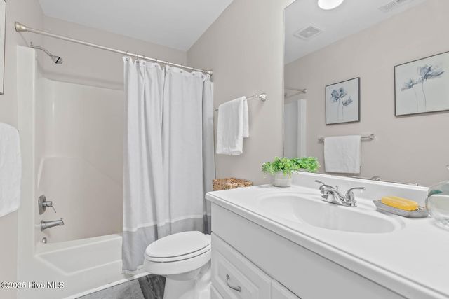 118 Carriage Drive, Jacksonville, NC 28546