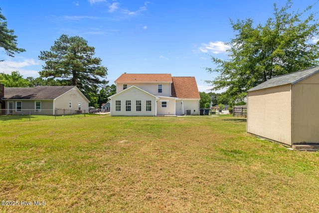 118 Carriage Drive, Jacksonville, NC 28546
