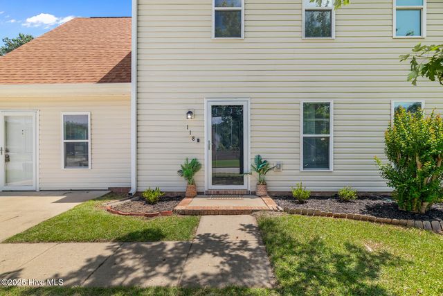 118 Carriage Drive, Jacksonville, NC 28546