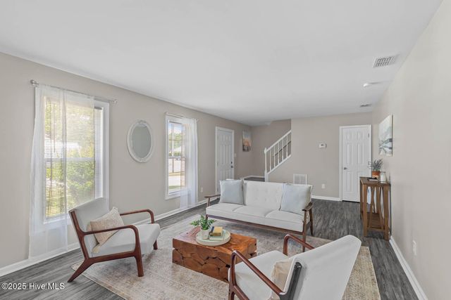 118 Carriage Drive, Jacksonville, NC 28546