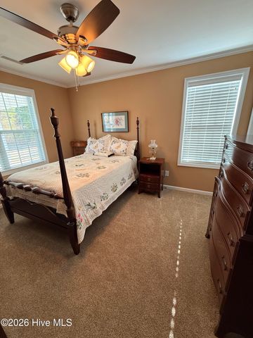 561 Singletary Avenue, Elizabethtown, NC 28337