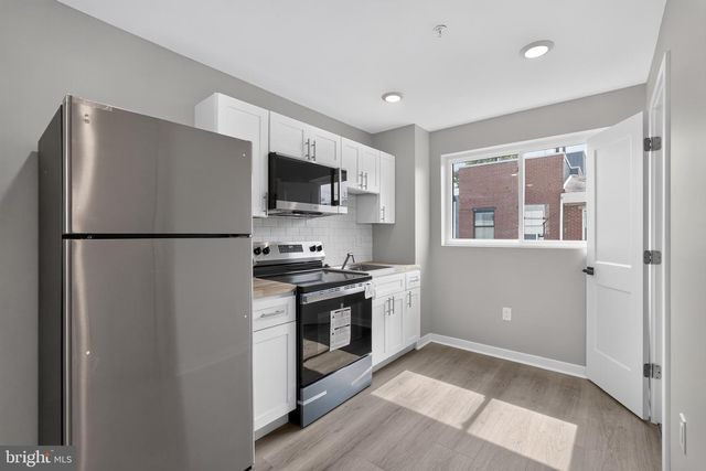 2143 E ARIZONA ST, Philadelphia, PA 19125