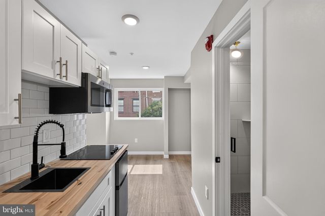 2143 E ARIZONA ST, Philadelphia, PA 19125
