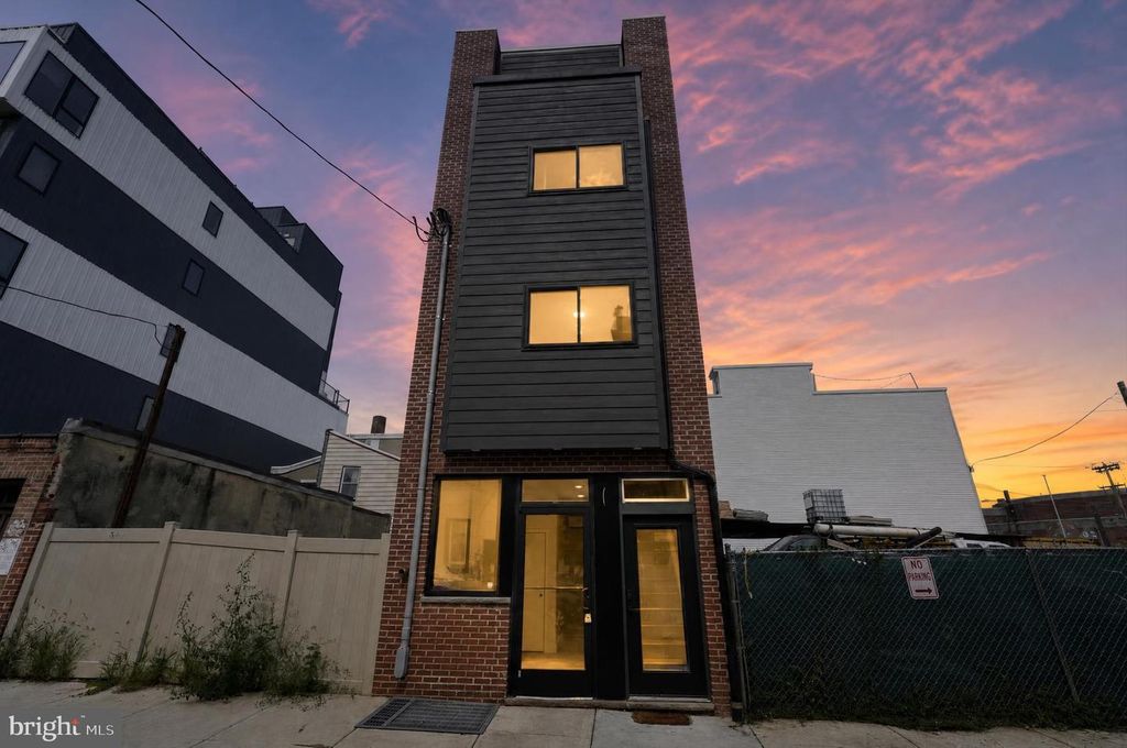 2143 E ARIZONA ST, Philadelphia, PA 19125