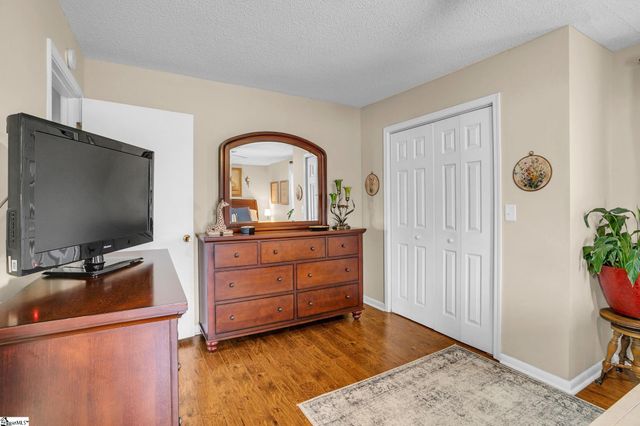 401 Parkins Mill Road, Greenville, SC 29607