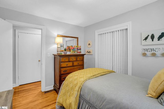 401 Parkins Mill Road, Greenville, SC 29607