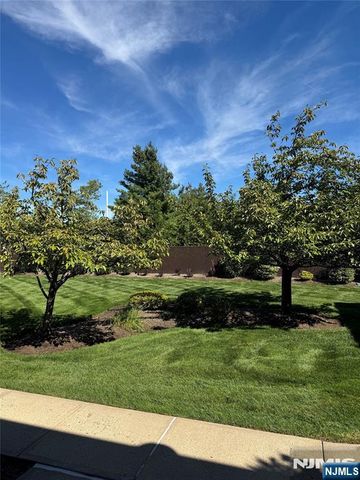 15 Cottage Street 3A, Midland Park, NJ 07432