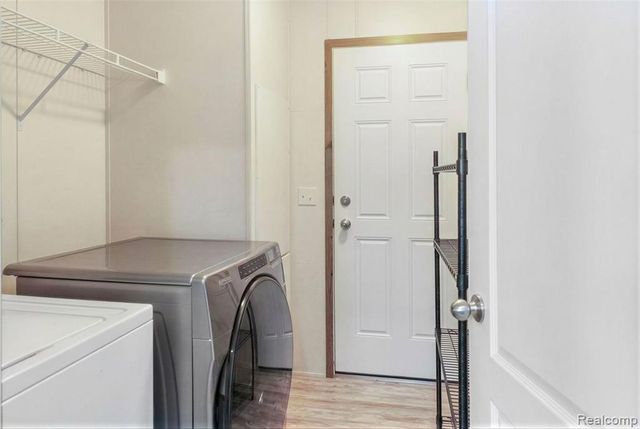 669 Lafferty Drive, Rochester Hills, MI 48307