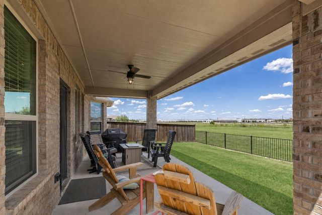 10324 Lakemont Drive, Fort Worth, TX 76131