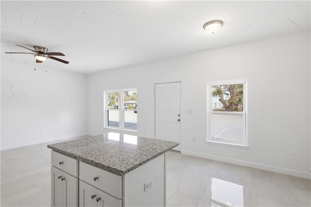 939 19th Street 939, Vero Beach, FL 32960