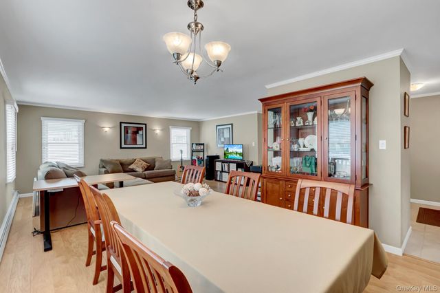 32 Strathmore Village Drive, South Setauket, NY 11720
