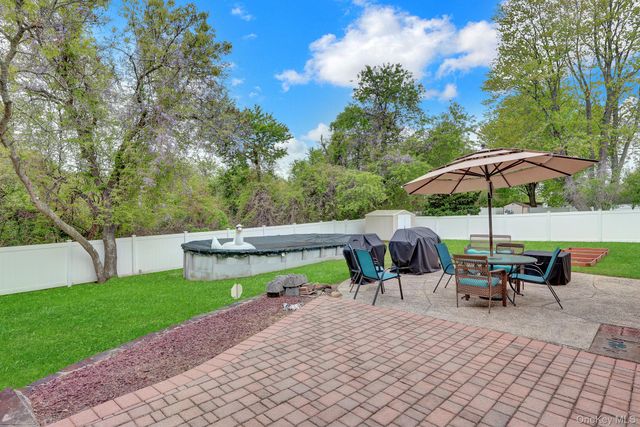 32 Strathmore Village Drive, South Setauket, NY 11720