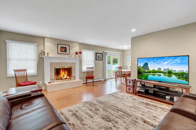 32 Strathmore Village Drive, South Setauket, NY 11720