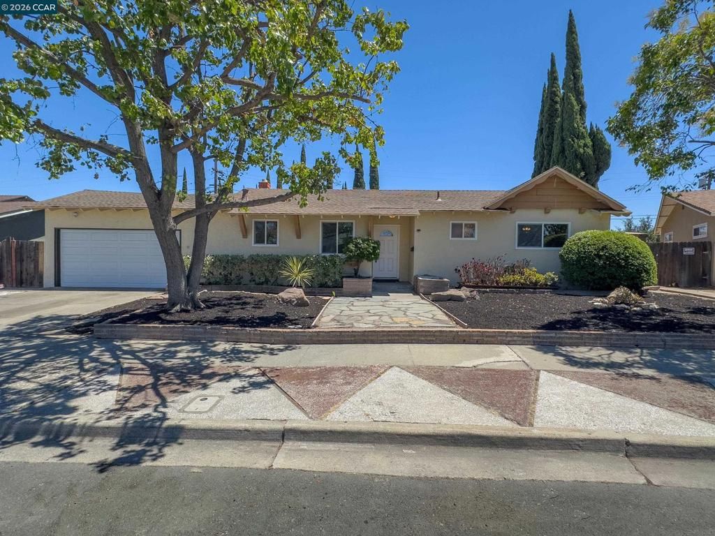 Image 1 of property listing at 2009 Kendree St, Antioch, CA 94509