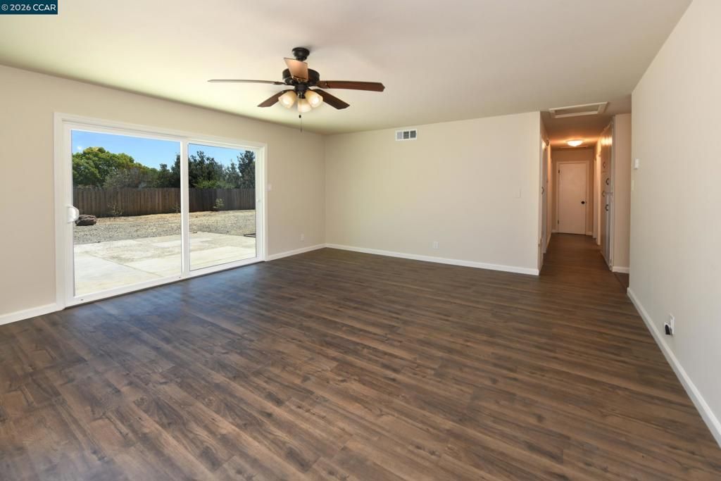 Image 10 of property listing at 2009 Kendree St, Antioch, CA 94509