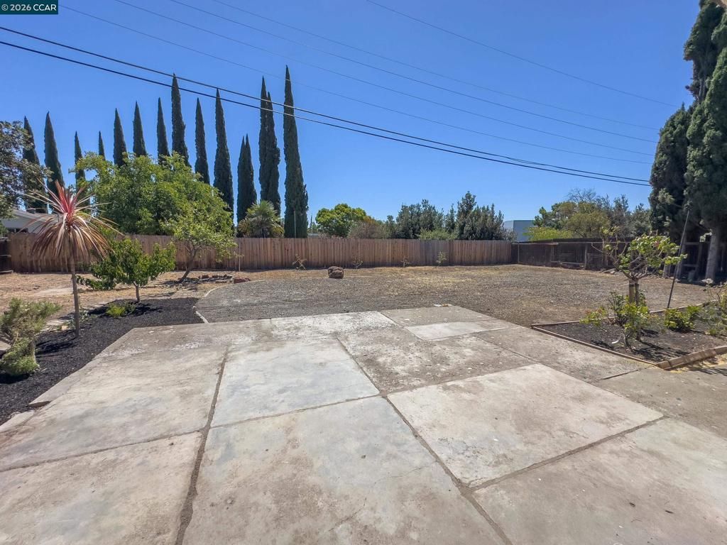 Image 20 of property listing at 2009 Kendree St, Antioch, CA 94509