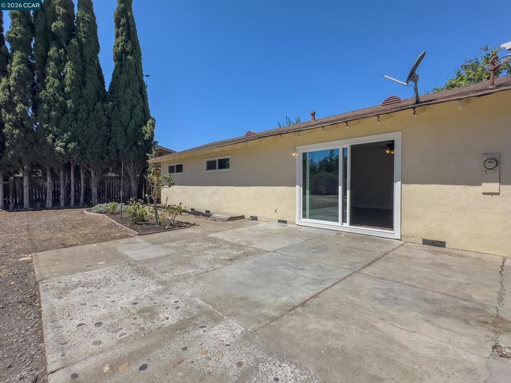 Image 24 of property listing at 2009 Kendree St, Antioch, CA 94509