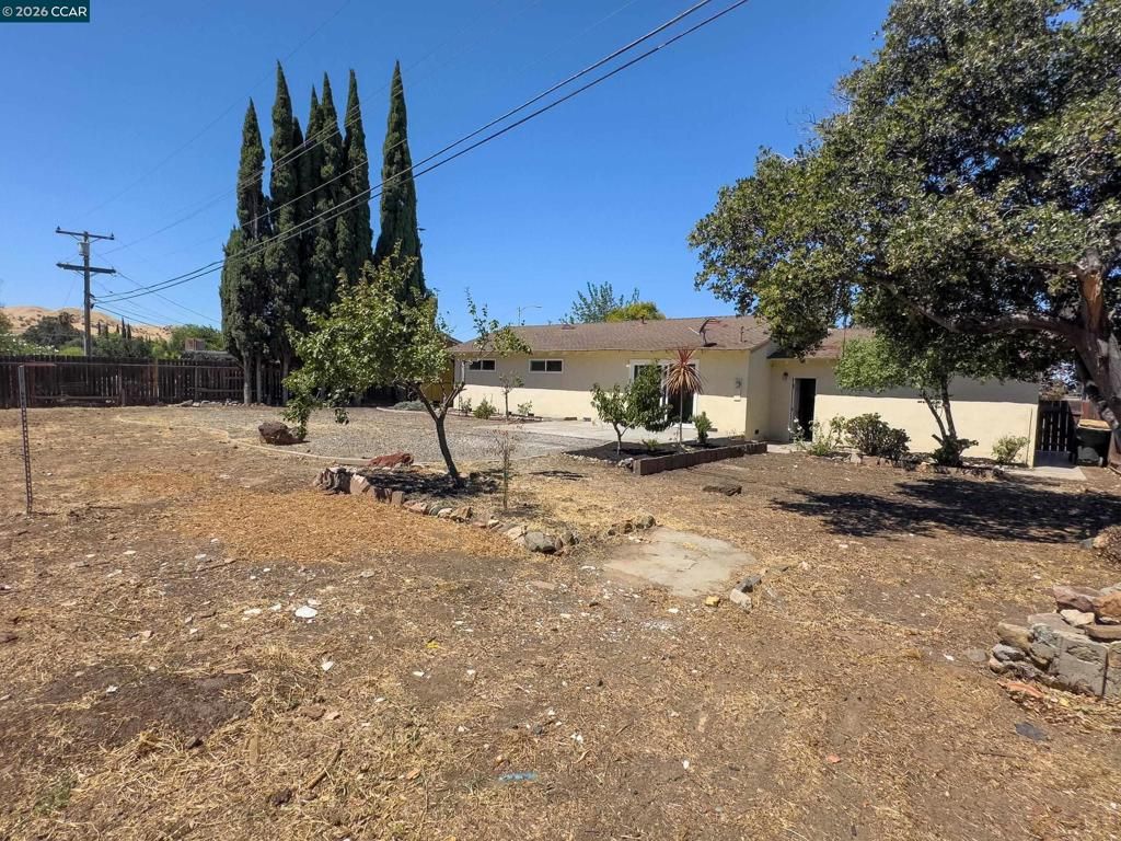 Image 31 of property listing at 2009 Kendree St, Antioch, CA 94509