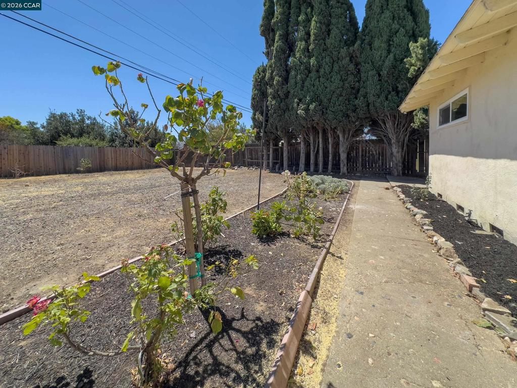 Image 34 of property listing at 2009 Kendree St, Antioch, CA 94509