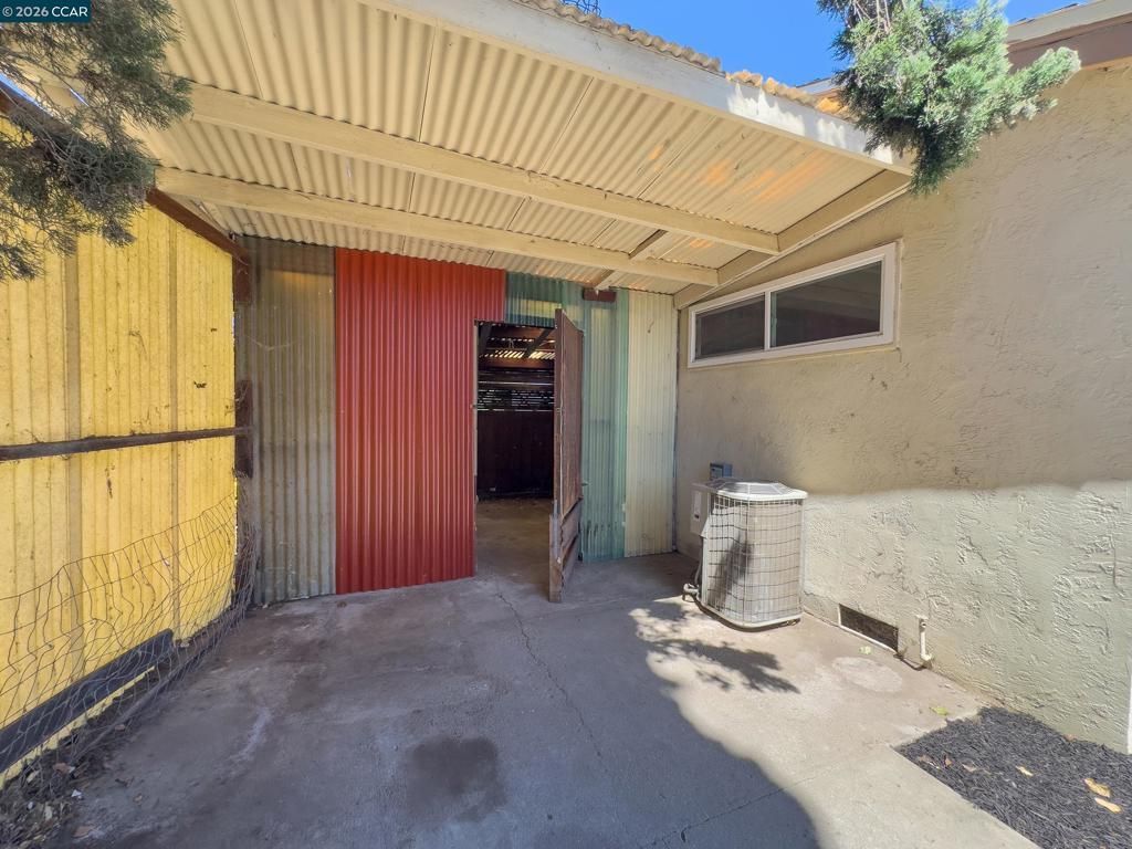Image 36 of property listing at 2009 Kendree St, Antioch, CA 94509