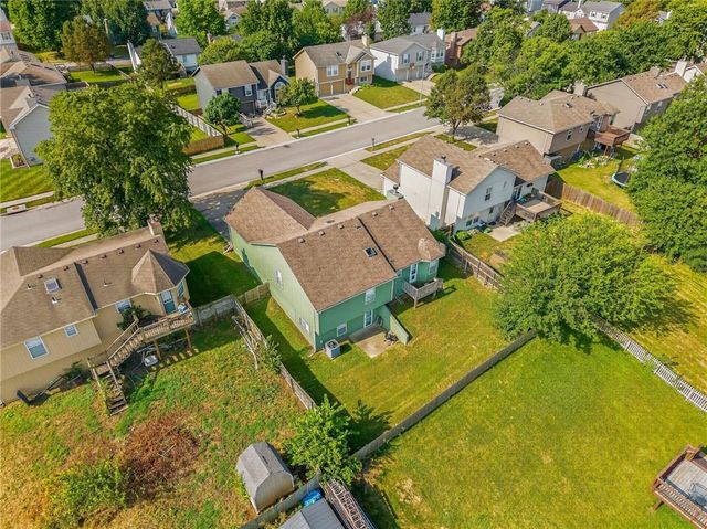 208 NW 112TH Terrace, Kansas City, MO 64155