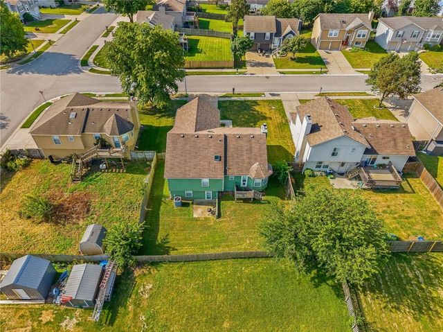 208 NW 112TH Terrace, Kansas City, MO 64155