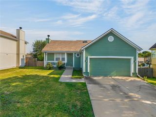208 NW 112TH Terrace, Kansas City, MO 64155