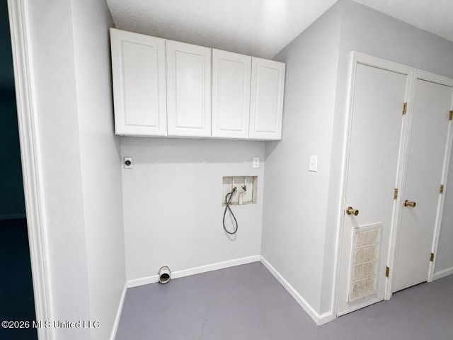 7026 W Forrest Street, Bay Saint Louis, MS 39520