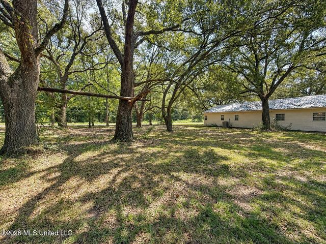 7026 W Forrest Street, Bay Saint Louis, MS 39520