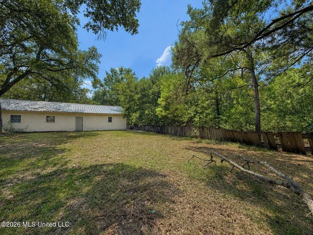 7026 W Forrest Street, Bay Saint Louis, MS 39520